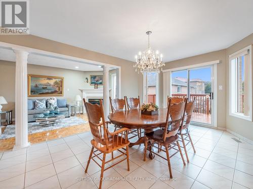 10 Silmoro Court, Vaughan (Maple), ON - Indoor Photo Showing Dining Room