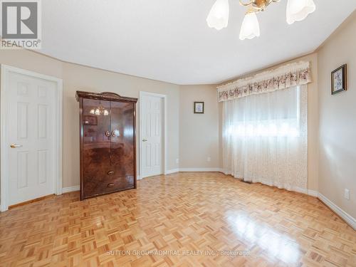 10 Silmoro Court, Vaughan (Maple), ON - Indoor Photo Showing Other Room