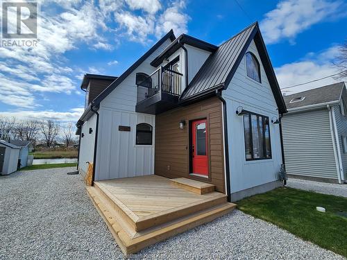 19260 Lakeside Drive, Lighthouse Cove, ON - Outdoor With Balcony With Exterior