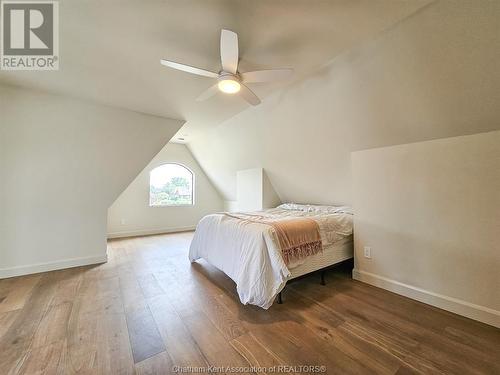 19260 Lakeside Drive, Lighthouse Cove, ON - Indoor Photo Showing Bedroom