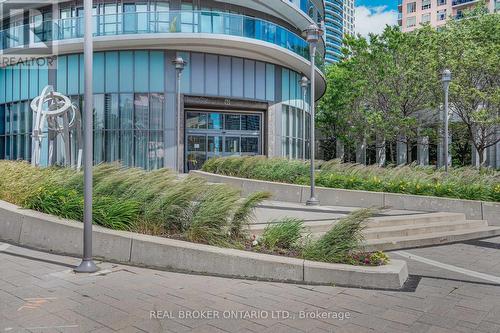 4607 - 60 Absolute Avenue, Mississauga (City Centre), ON - Outdoor