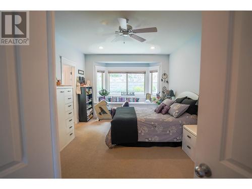 334 Moubray Road, Kelowna, BC - Indoor Photo Showing Bedroom