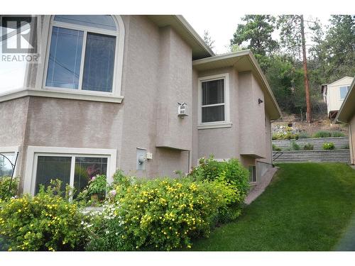 334 Moubray Road, Kelowna, BC - Outdoor