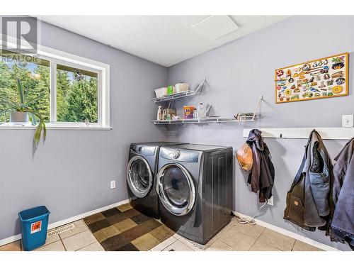 1144 Wharf Road, Scotch Creek, BC - Indoor Photo Showing Laundry Room