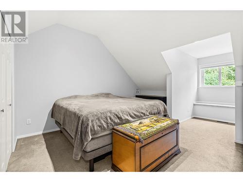 1144 Wharf Road, Scotch Creek, BC - Indoor Photo Showing Bedroom