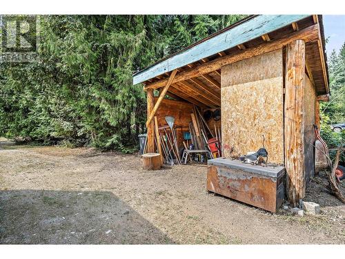 1144 Wharf Road, Scotch Creek, BC - Outdoor