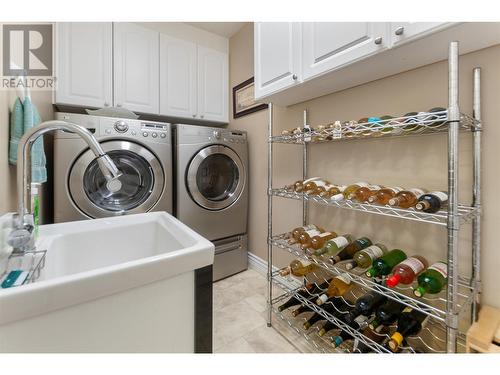 415 Ridge Road, Penticton, BC - Indoor Photo Showing Laundry Room