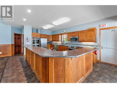 415 Ridge Road, Penticton, BC - Indoor Photo Showing Kitchen