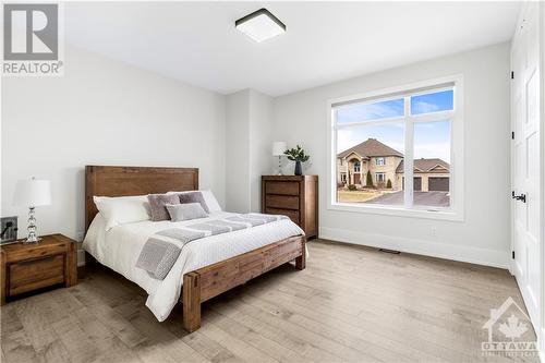 475 Lockmaster Crescent, Ottawa, ON - Indoor Photo Showing Bedroom