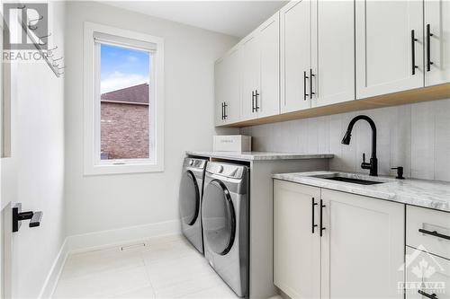 475 Lockmaster Crescent, Ottawa, ON - Indoor Photo Showing Laundry Room