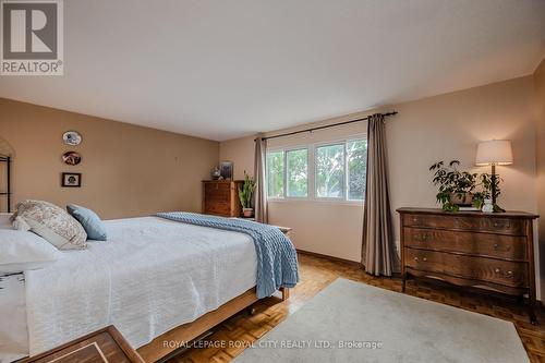 3200 Candela Drive, Mississauga, ON - Indoor Photo Showing Bedroom