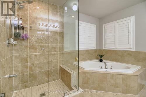 12 Idol Road, Brampton (Credit Valley), ON - Indoor Photo Showing Bathroom