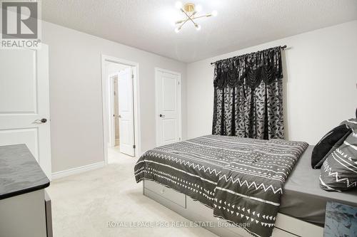 12 Idol Road, Brampton (Credit Valley), ON - Indoor Photo Showing Bedroom