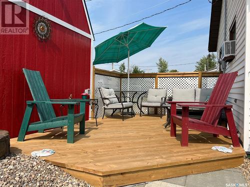 20 1St Street E, Neilburg, SK - Outdoor With Deck Patio Veranda With Exterior