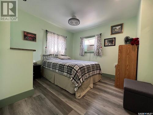 20 1St Street E, Neilburg, SK - Indoor Photo Showing Bedroom