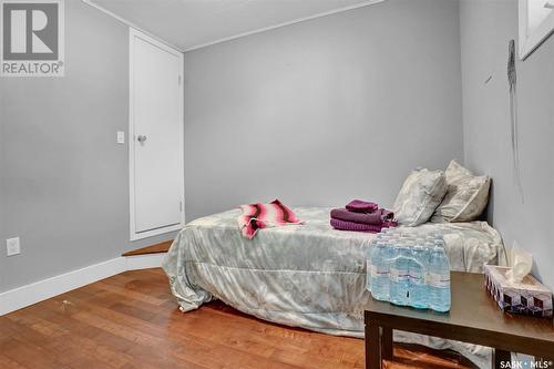 201 5Th Avenue, Caronport, SK - Indoor Photo Showing Bedroom