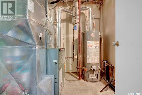 201 5Th Avenue, Caronport, SK - Indoor Photo Showing Basement