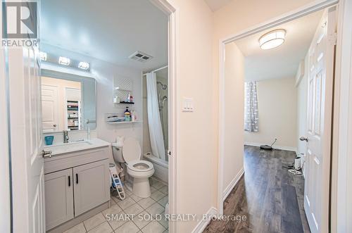 Ph210 - 256 Doris Avenue, Toronto (Willowdale East), ON - Indoor Photo Showing Bathroom