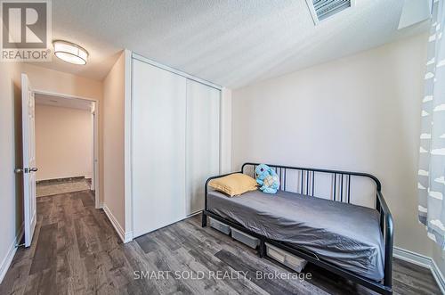 Ph210 - 256 Doris Avenue, Toronto (Willowdale East), ON - Indoor