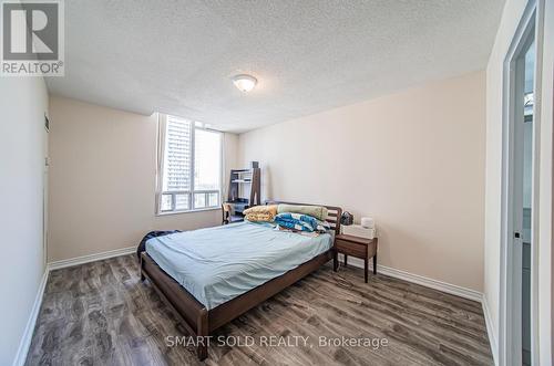 Ph210 - 256 Doris Avenue, Toronto (Willowdale East), ON - Indoor Photo Showing Bedroom