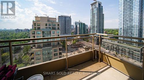 Ph210 - 256 Doris Avenue, Toronto (Willowdale East), ON - Outdoor