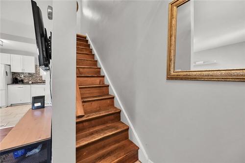 174 Grace Avenue, Hamilton, ON - Indoor Photo Showing Other Room