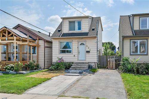 174 Grace Avenue, Hamilton, ON - Outdoor With Facade