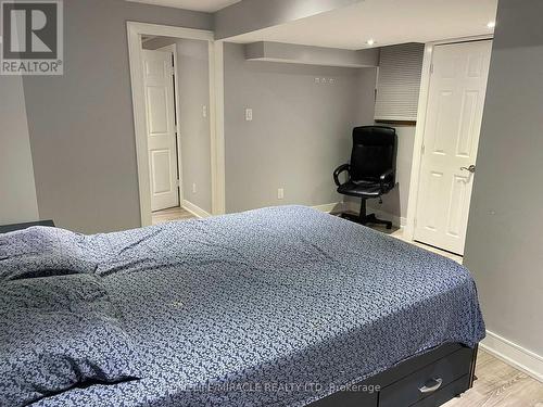 28 Kempsford Crescent, Brampton, ON - Indoor Photo Showing Bedroom