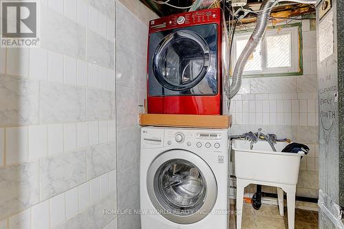 2 Lamberton Boulevard, Toronto (York University Heights), ON - Indoor Photo Showing Laundry Room