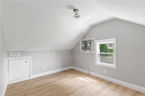 2940 3 Highway, Port Colborne, ON - Indoor Photo Showing Other Room