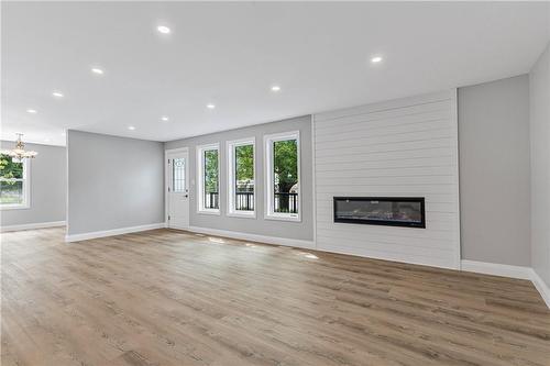 2940 3 Highway, Port Colborne, ON - Indoor Photo Showing Living Room With Fireplace