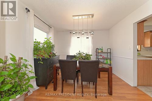 4 Morton Way W, Brampton (Fletcher'S West), ON - Indoor Photo Showing Dining Room