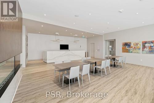 3501 - 3900 Confederation Parkway, Mississauga (City Centre), ON - Indoor Photo Showing Dining Room