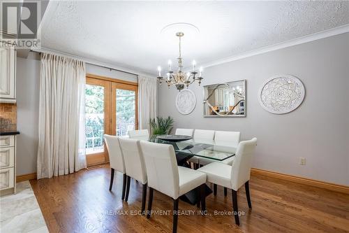 243 Wilson Street W, Hamilton (Ancaster), ON - Indoor Photo Showing Dining Room