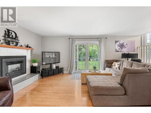 1257 Valley View Drive, Sparwood, BC - Indoor Photo Showing Living Room With Fireplace