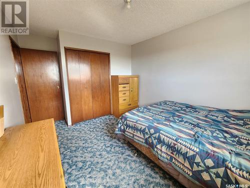 Rm Weyburn Quarter, Weyburn Rm No. 67, SK - Indoor Photo Showing Bedroom