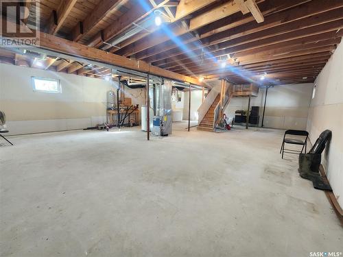 Rm Weyburn Quarter, Weyburn Rm No. 67, SK - Indoor Photo Showing Basement