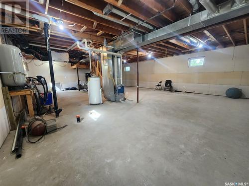 Rm Weyburn Quarter, Weyburn Rm No. 67, SK - Indoor Photo Showing Basement