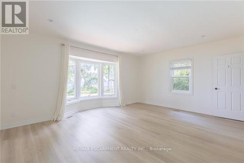 2352 Carrington Place, Oakville, ON - Indoor Photo Showing Other Room