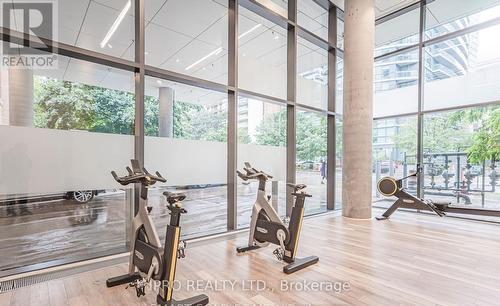 2702 - 161 Roehampton Avenue, Toronto (Mount Pleasant West), ON - Indoor Photo Showing Gym Room