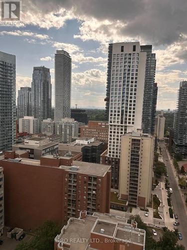 2702 - 161 Roehampton Avenue, Toronto (Mount Pleasant West), ON - Outdoor With Facade