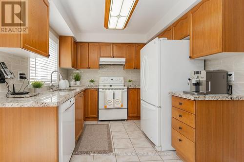 7 Teversham Court, Markham (Rouge Fairways), ON - Indoor Photo Showing Kitchen