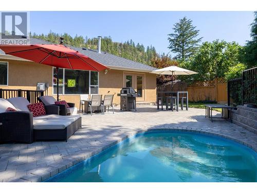 360 Rio Drive S, Kelowna, BC - Outdoor With Deck Patio Veranda