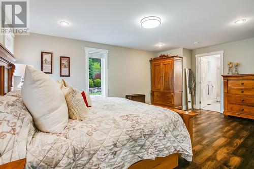 16151 Barkley Road, Lake Country, BC - Indoor Photo Showing Bedroom