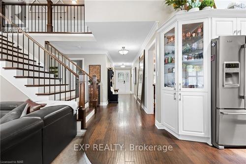 6108 Mountainside Street, Niagara Falls, ON - Indoor Photo Showing Other Room