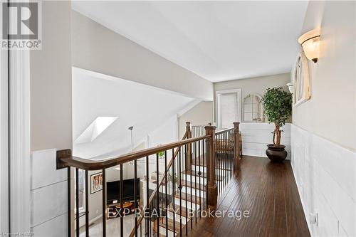 6108 Mountainside Street, Niagara Falls, ON - Indoor Photo Showing Other Room