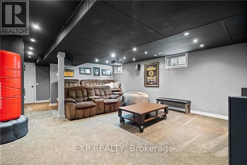 6108 Mountainside Street, Niagara Falls, ON - Indoor Photo Showing Basement