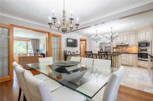 243 Wilson Street W, Ancaster, ON - Indoor Photo Showing Dining Room