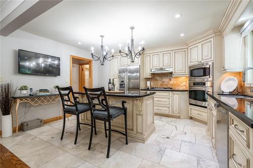 243 Wilson Street W, Ancaster, ON - Indoor Photo Showing Kitchen With Upgraded Kitchen