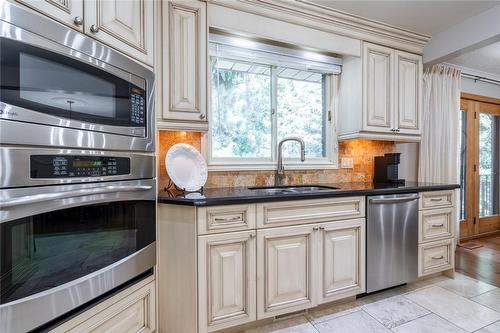 243 Wilson Street W, Ancaster, ON - Indoor Photo Showing Kitchen